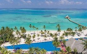 Kandima Maldives Hotel